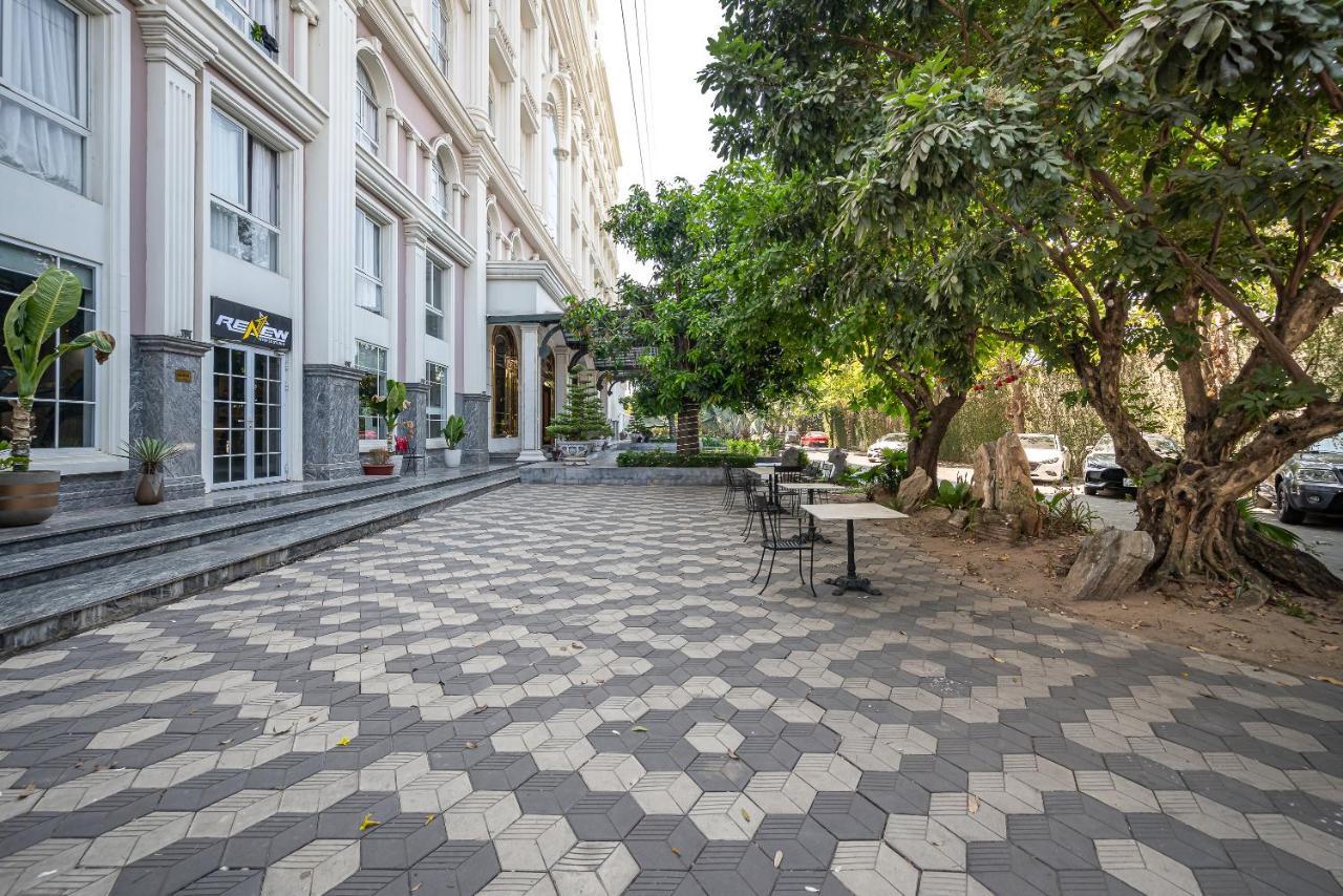 Khách sạn Cozrum Homes - Sonata 4*